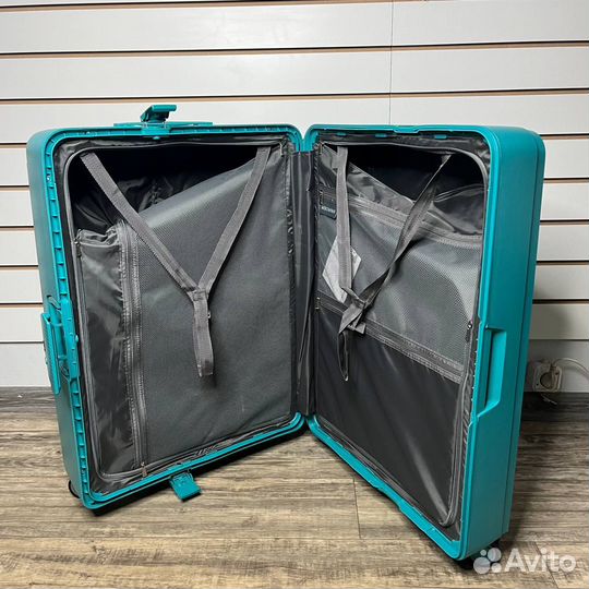 Чемодан с широкой ручкой тиффани цвет