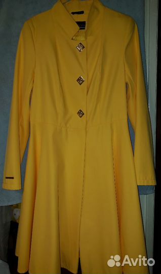 Продам плащ