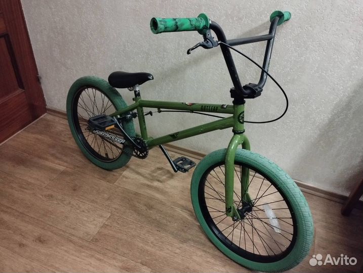 Велосипед BMX Outleap Clash