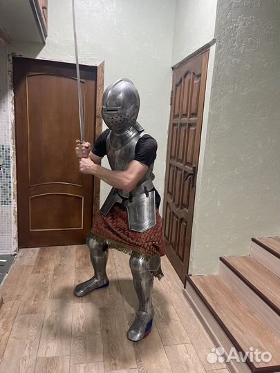 Доспехи рыцаря