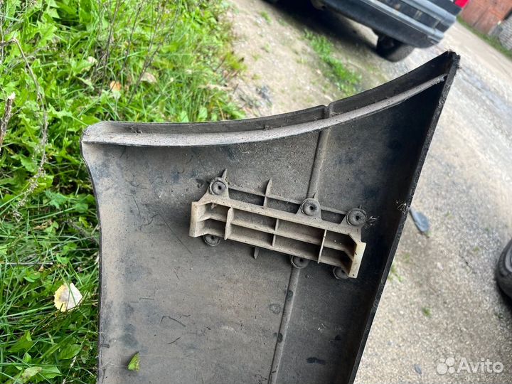 Бампер Ауди 80 б3