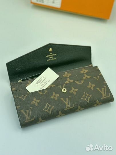 Портмоне/кошелëк Louis Vuitton