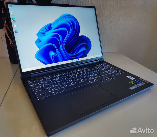 Lenovo Legion 5 500Нит/240Гц/RTX4070/13700H/Гарант