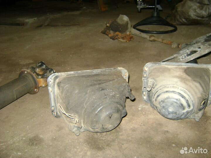 Фара Mercedes Benz T1 микроавтобус