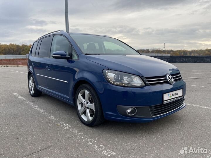 Volkswagen Touran 1.6 МТ, 2011, 233 000 км