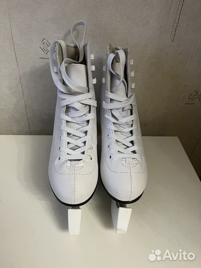 Коньки фигурные ращмер 36