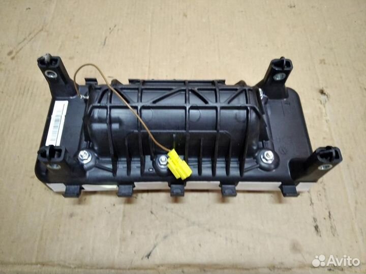 Подушка безопасности пасажирская w906 Sprinter