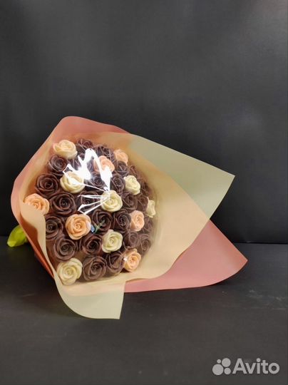 Букет - 37 Роз из Бельгийского Шоколада