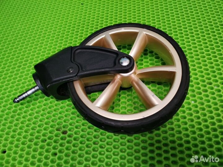 Колесо на коляску Aimilia переднее с вилкой