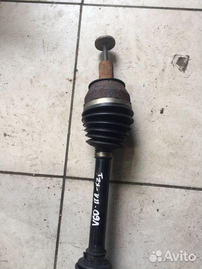 Привод передний левый Volvo V60