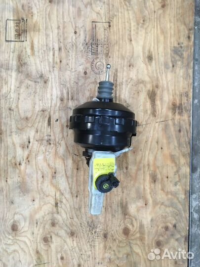 Вакуумный усилитель тормозов Passat B6 Passat CC