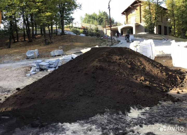 Плодородная земля. Чернозём. Био-гумус