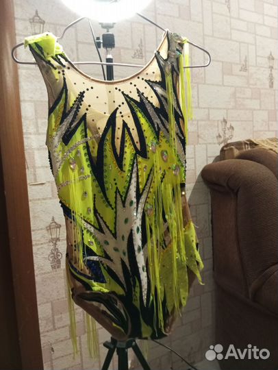 Купальник для художественной гимнастики