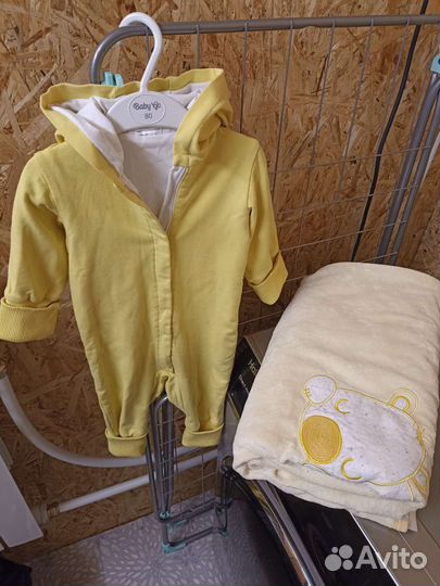 Комбинезон для малыша+плед