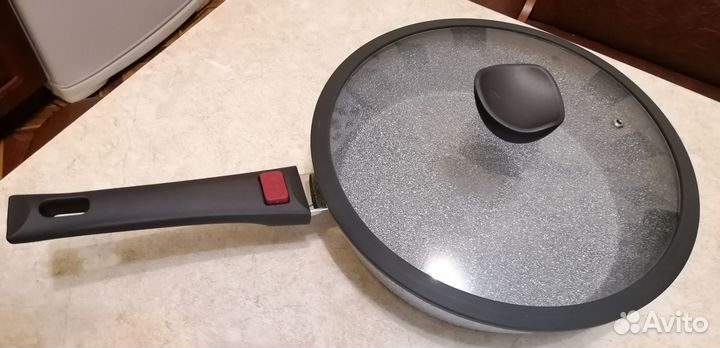 Сковорода торговой марки Royal Kuchen