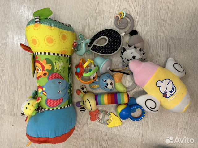 Игрушки для детей до года