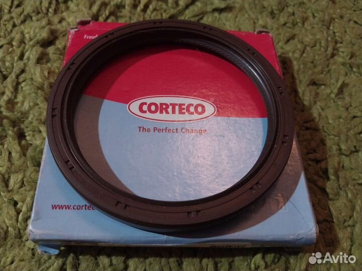 Сальник коленчатого вала Тойота Виц