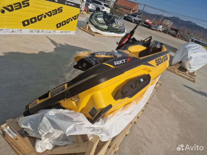 BRP Sea-Doo RXT-X 300 23год