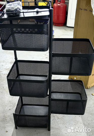 Этажерка на колесиках с ящиками