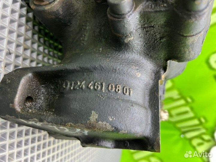 Рулевой редуктор Mercedes-Benz E-Class W124 M103