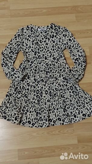 Вещи на девочку 140-146 в отличном состоянии