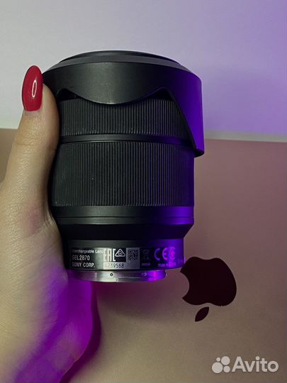 Объектив Sony E 28-70 mm