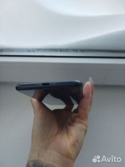 iPhone 8 Plus, 64 ГБ