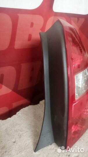 Фонарь задний правый Kia Cerato 1 поколение -06