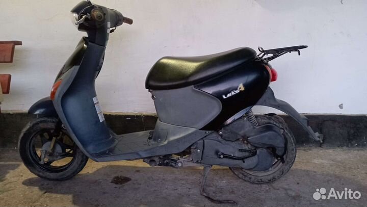 Продам скутер Suzuki lets4