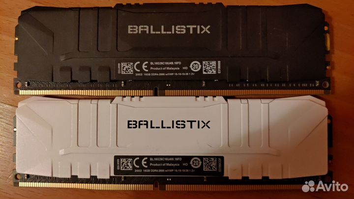 Игровая память DDR4 16 гб Ballistix 2666