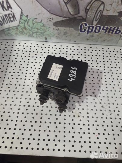 Блок управления ABS Audi A4