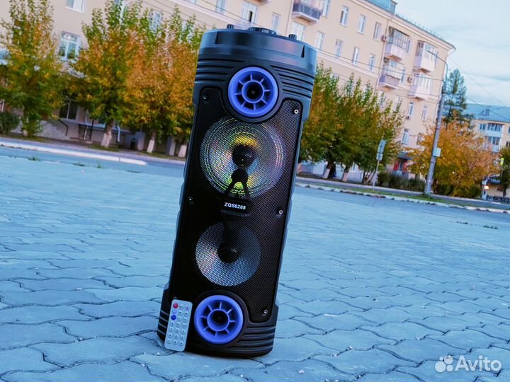 Музыкальная колонка с блютузом