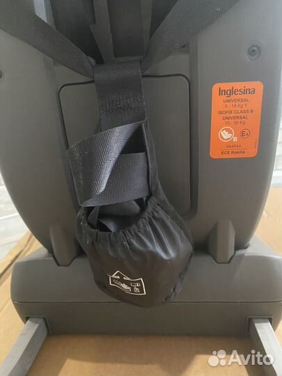 Inglesina Newton i-fix car seat (9-36kg)