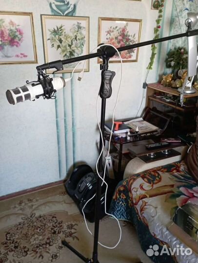 Студийный микрофон usb Rode Podcaster