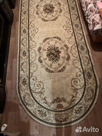 Ковры и паласы бу 4м на 1,5 м