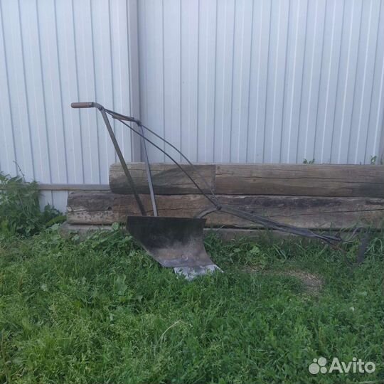 Конный плуг