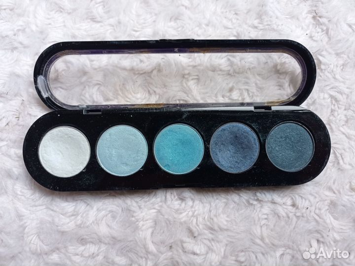 Палетка теней make up atelier Т07