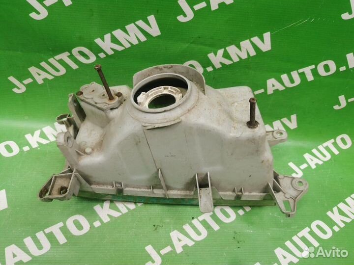 Фара Toyota Liteace 3