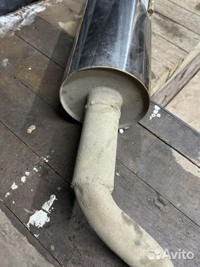 Прямоточный глушитель HKS