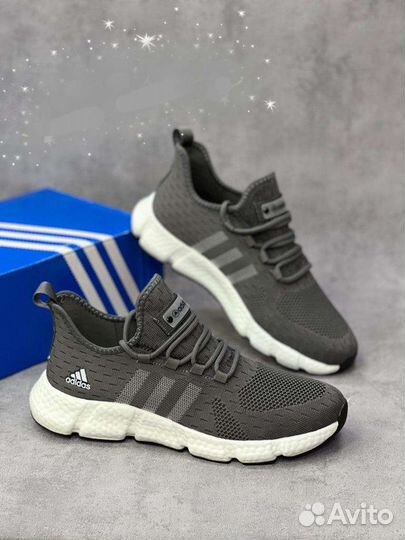 Кроссовки Adidas лето