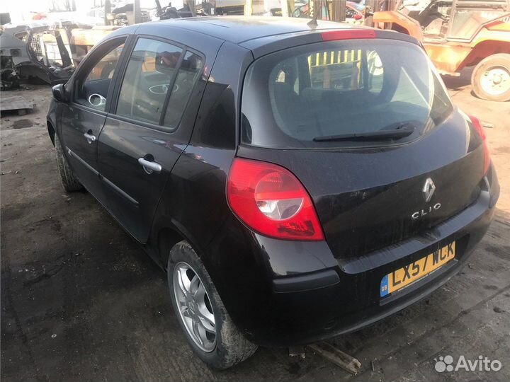 Разбор на запчасти Renault Clio