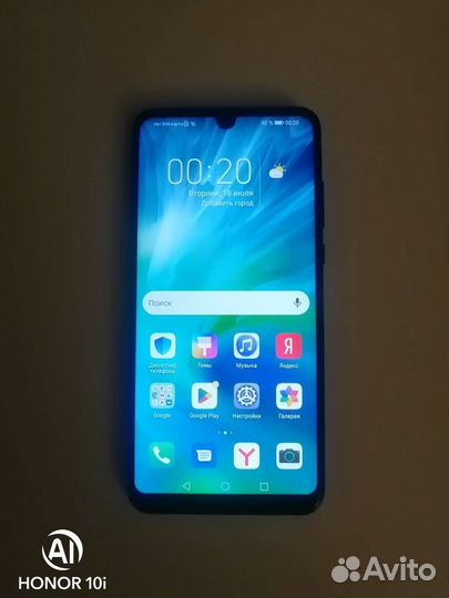 Телефон Honor 20s 6/128