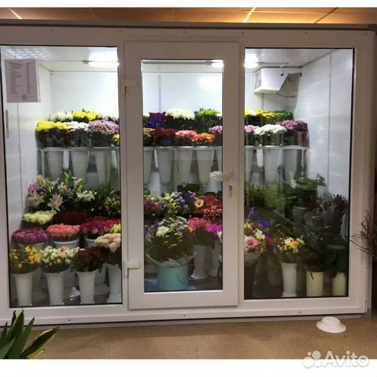 Стеллаж, витрина, полки для цветов