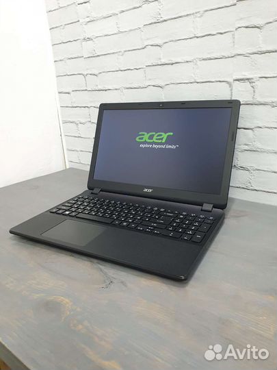 Ноутбук Acer Aspire ES1-571 15.6