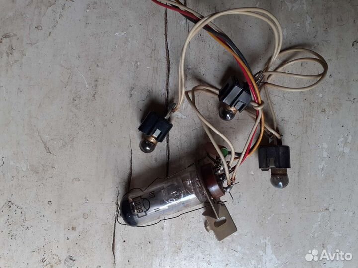 Радиола VEF рапсодия на разбор