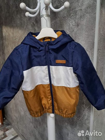 Куртка демисезонная