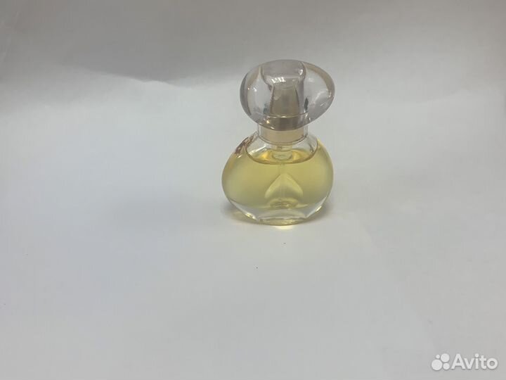 Парфюмерная вода Estee Lauder Intuition