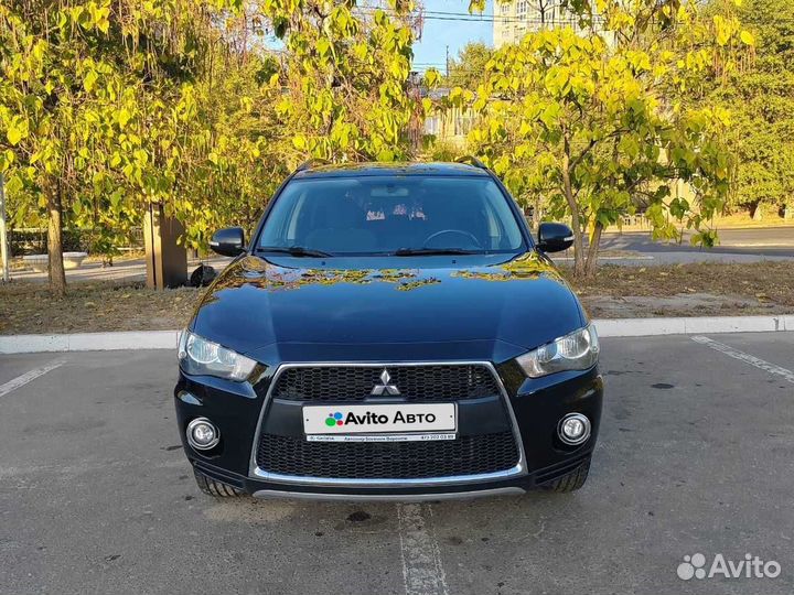 Mitsubishi Outlander 2.0 CVT, 2011, 252 500 км