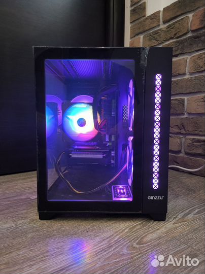 Игровой компьютер 8 ядер/RTX 2060S/32 озу/512 nvme
