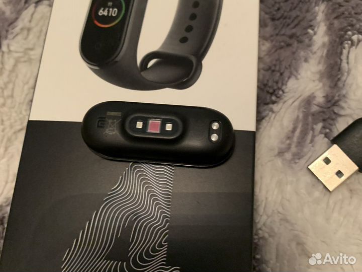 Фитнес-браслета Mi Band 4
